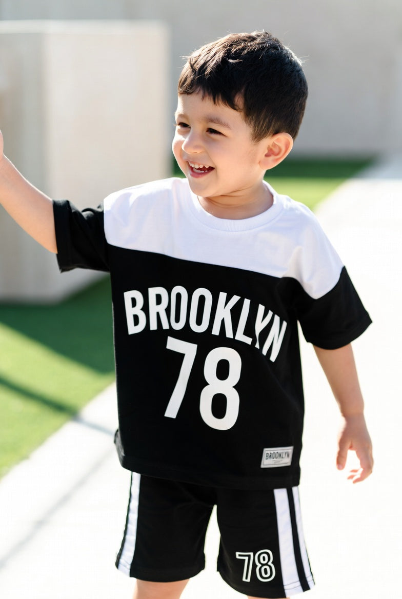 Boys' Brooklyn 78 Sportswear T-Shirt & Shorts Set - Black & White Summer Outfit